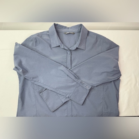 The North Face Light Blue Casual Button Down Shirt Side Pocket Size XL - Picture 6 of 10